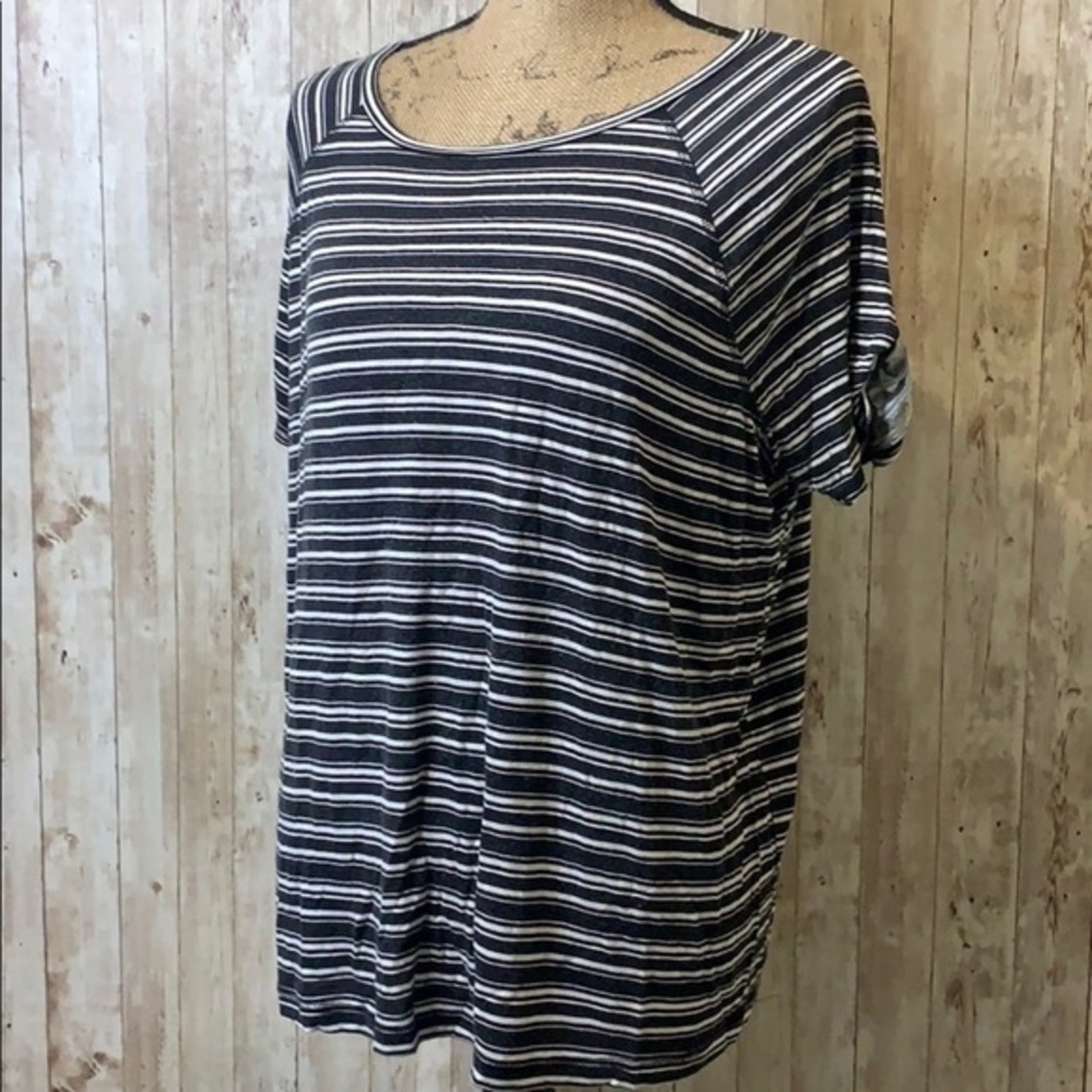 St Johns Bay Striped Active Tee with Keyhole Sleeves